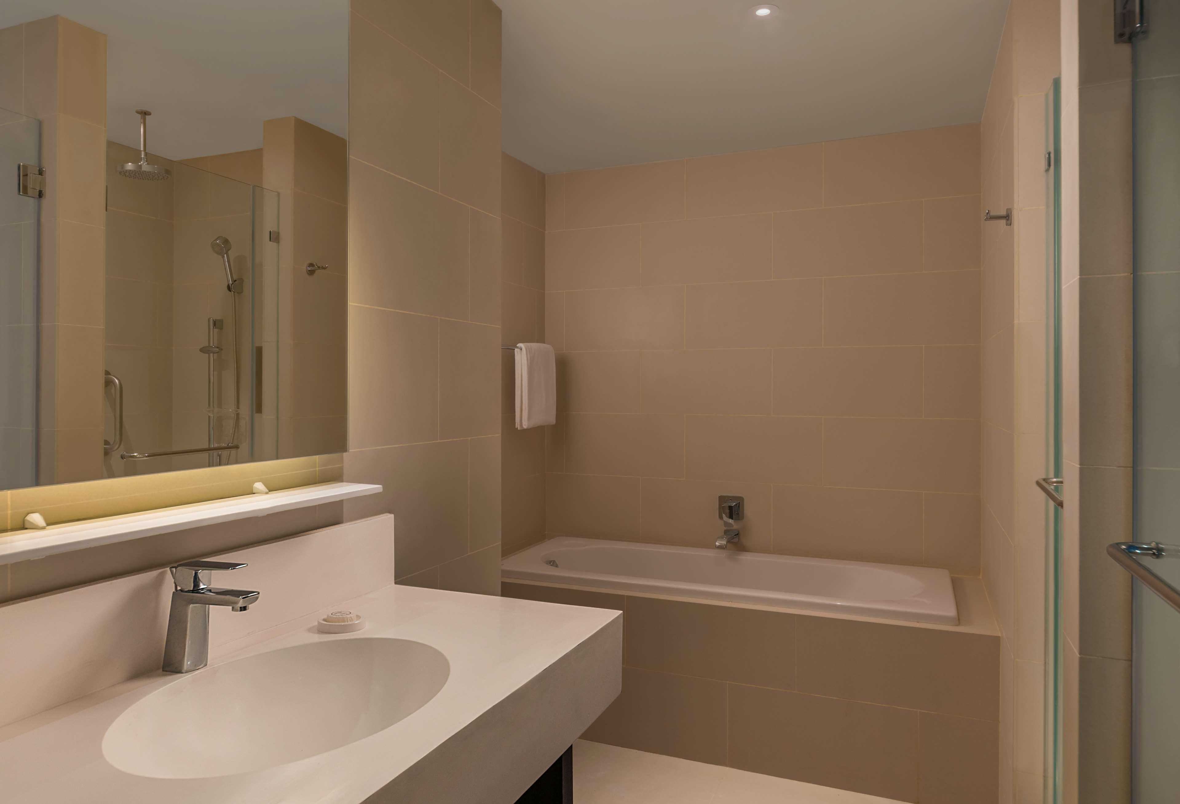 Park Inn By Radisson Iloilo Εξωτερικό φωτογραφία