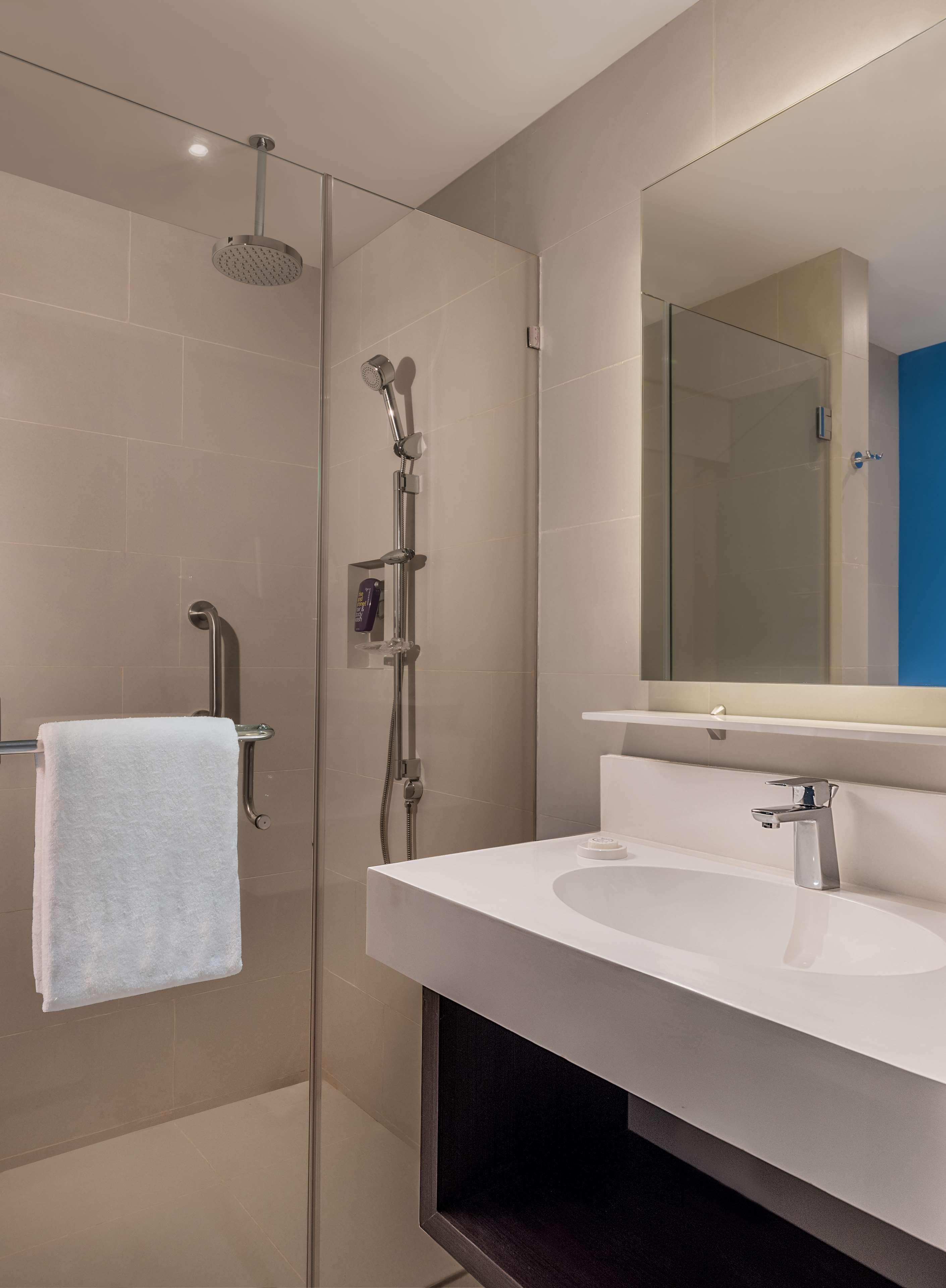Park Inn By Radisson Iloilo Εξωτερικό φωτογραφία