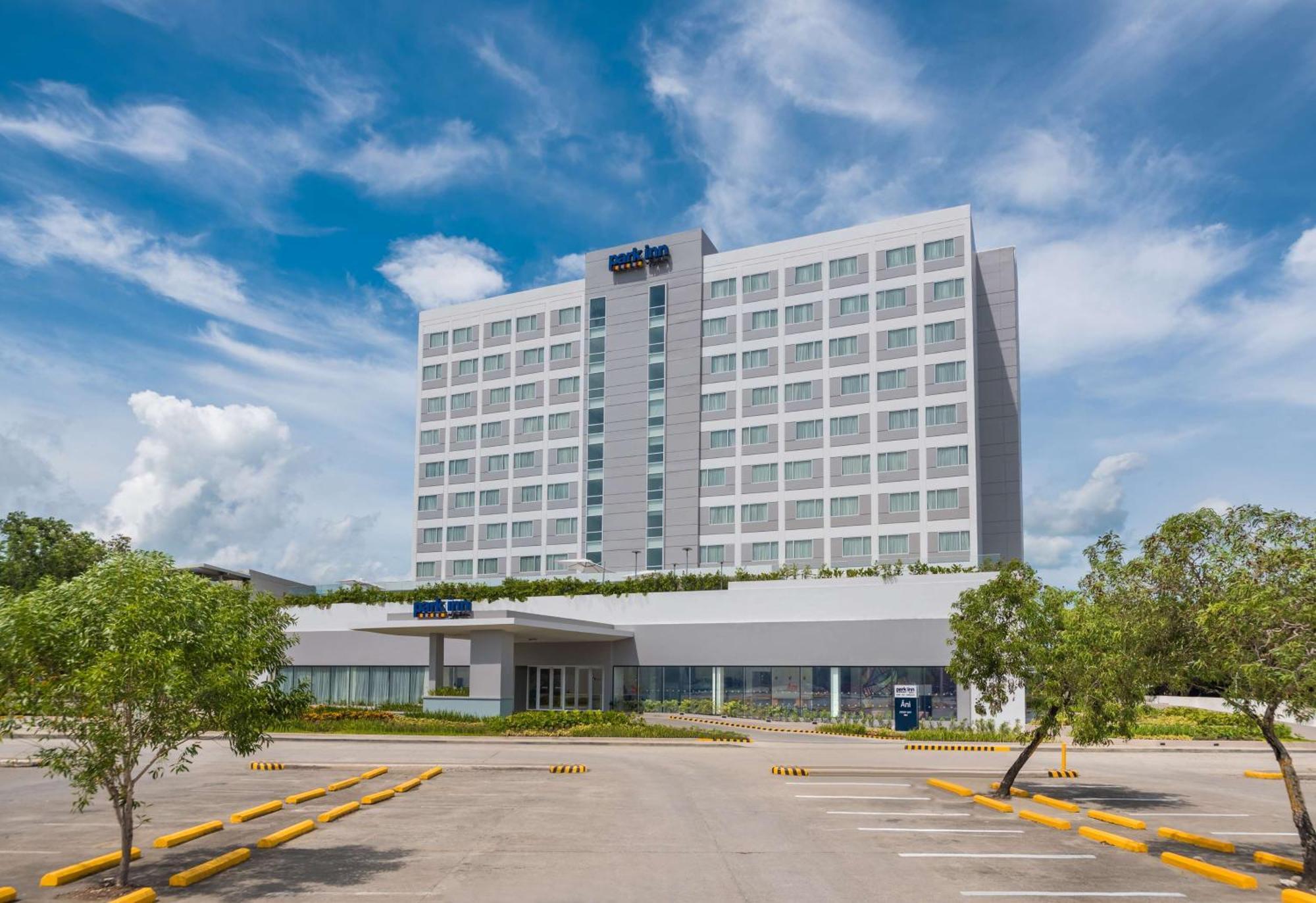 Park Inn By Radisson Iloilo Εξωτερικό φωτογραφία