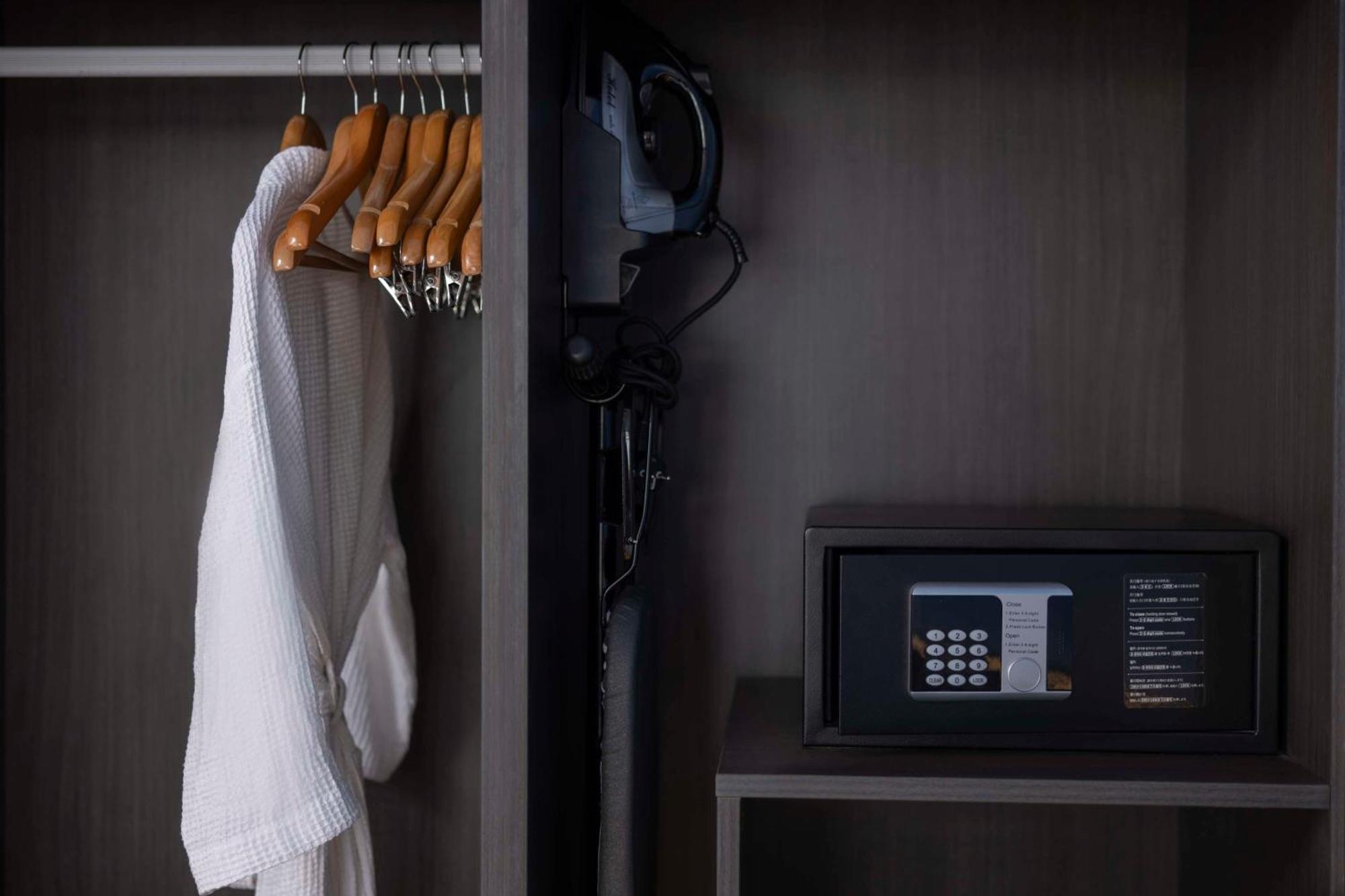 Park Inn By Radisson Iloilo Εξωτερικό φωτογραφία