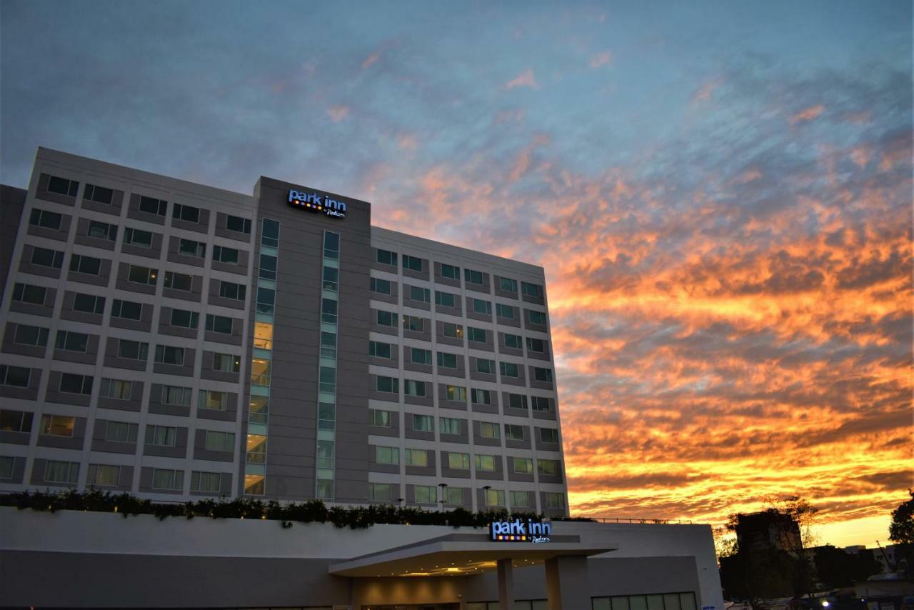 Park Inn By Radisson Iloilo Εξωτερικό φωτογραφία